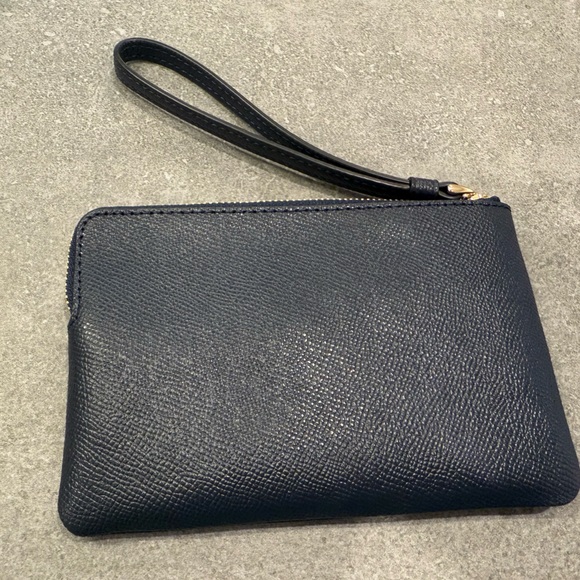 Wristlet/Wallet brand new - Picture 3 of 3